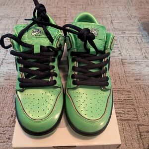 Nike Powerpuff Limited Green